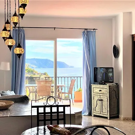Fuer 4 Personen Ca 80 Qm In Nerja, Andalusien Costa Del Sol *